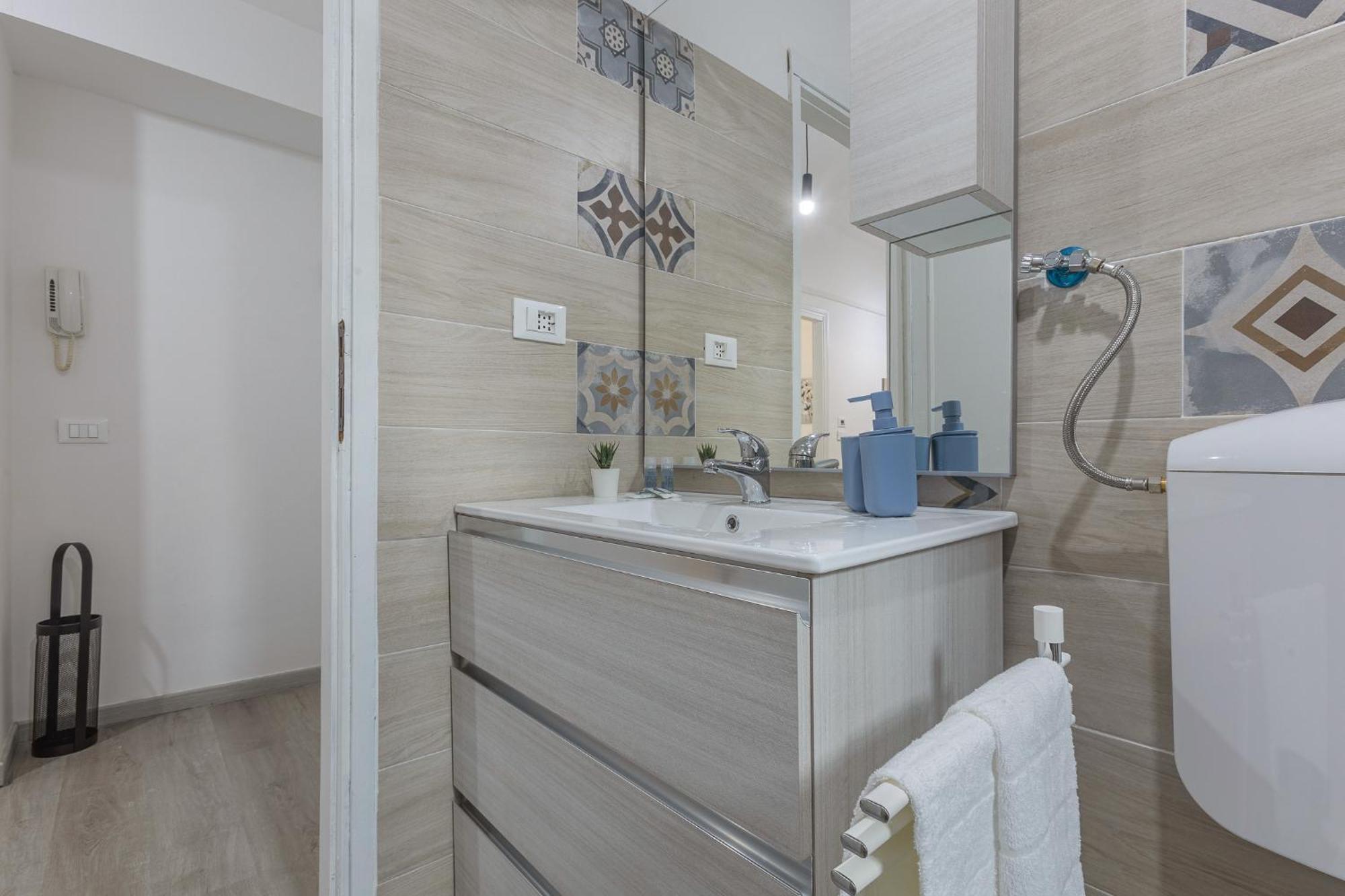 Matinum Central & Spacious Apartment Bolonia Zewnętrze zdjęcie